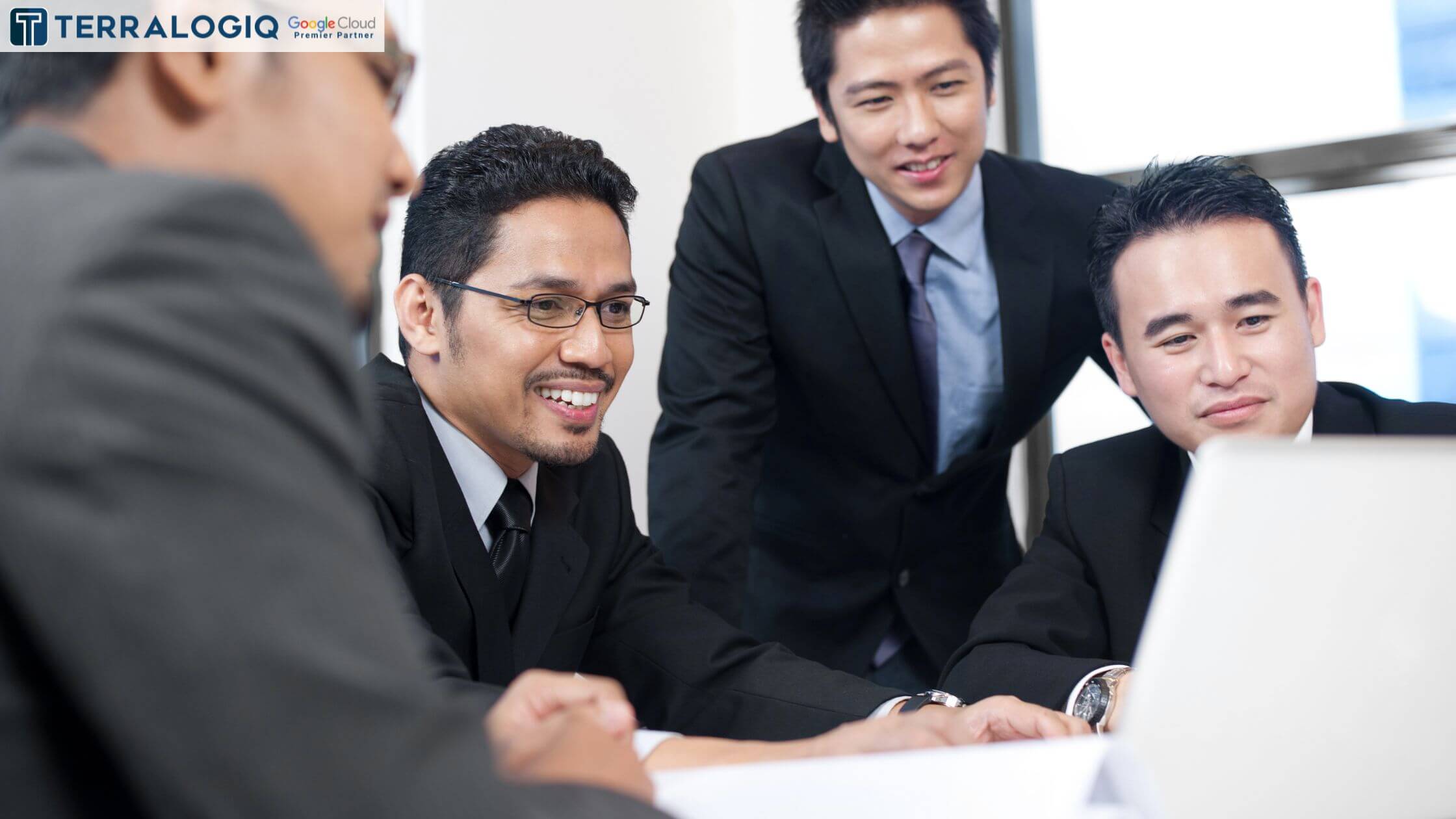 Ini Dia Pengertian, Jenis, Hingga Keuntungan IT Outsourcing